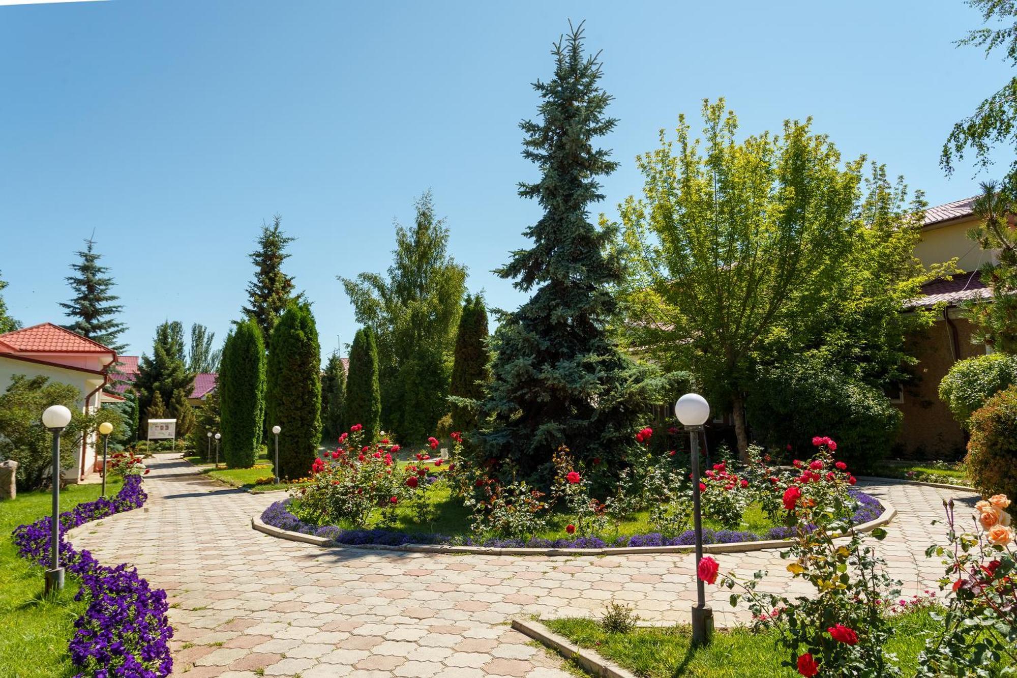 Talisman Village Hotel Bosteri Exterior foto