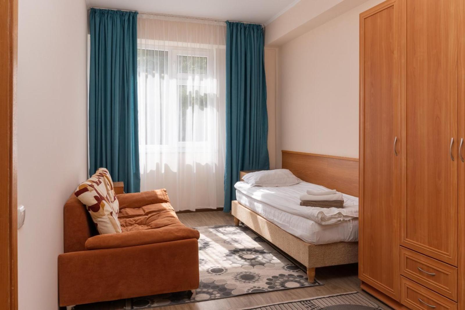 Talisman Village Hotel Bosteri Exterior foto